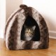 Guolis - namelis katėms / mažiems šunims Snuggle Plush Pyramid