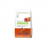 Trainer Natural MEDIUM Adult su kumpiu sausas maistas šunims